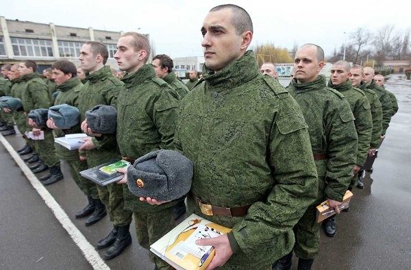 Белгородцы присоединилась к акции «В армию на денек»