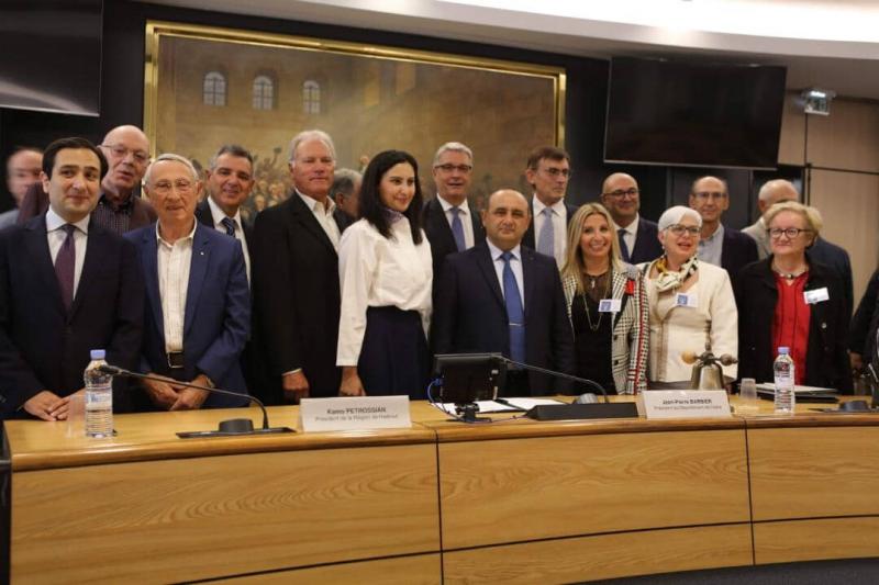 Подписана Декларация о дружбе между Гадрутским районом Арцаха и департаментом Изер Франции