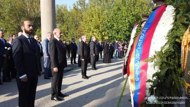 Президент Арцаха принял участие в праздничных мероприятиях по случаю 28-летия Республики Армения