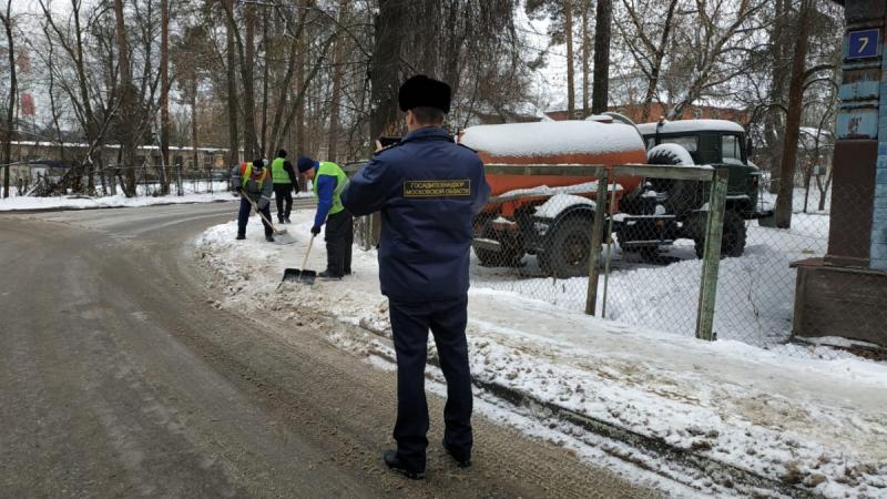 Госадмтехнадзор Подмосковья выявил более 1 300 нарушений в работе по уборке снега