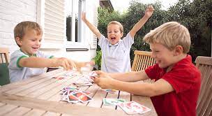 Проводим время с пользой: настольные игры