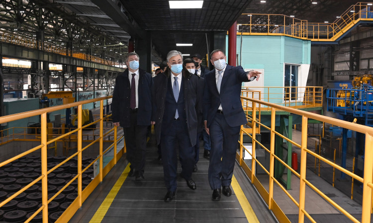 Президент Казахстана ознакомился с железнодорожным кластером Railways Systems KZ в Экибастузе