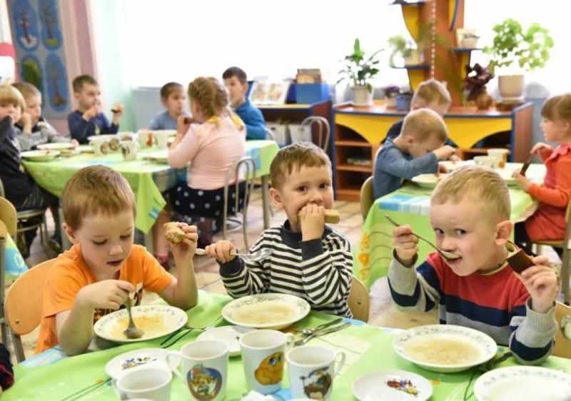 Новые места для маленьких москвичей: в столице строят детские сады