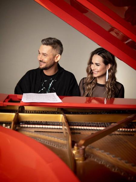 «Ты только мой» Ксюша Антонова сочетает модные биты и ретро-звучание в новом сингле.