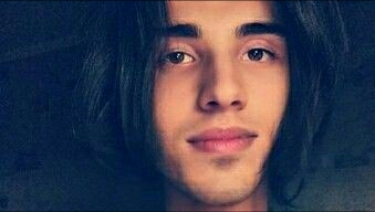 Slava Volk  : Не тратит на дорогие наряды  и предпочитает молодёжную одежду !!!