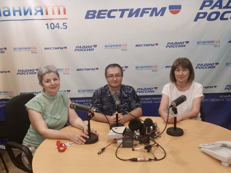 Офицер Росгвардии рассказал радиослушателям Северной Осетии об изменениях законодательства в области оборота оружия