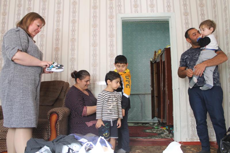 Народный фронт в Кабардино-Балкарии помог многодетным семьям – беженцам из Украины подготовиться к холодам
