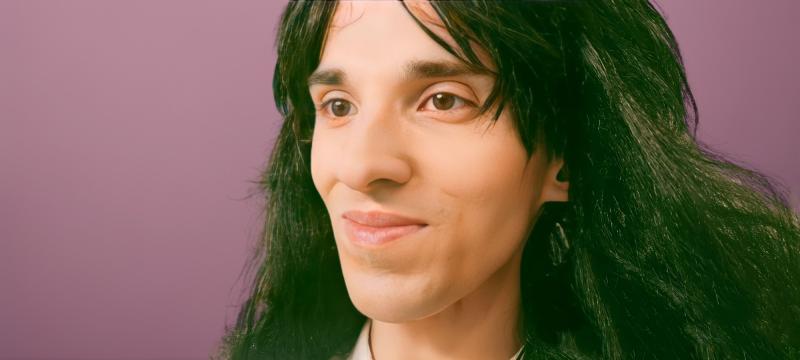 Певец Slava Volk кардинальной сменил имидж : Я похож на девушку!!!