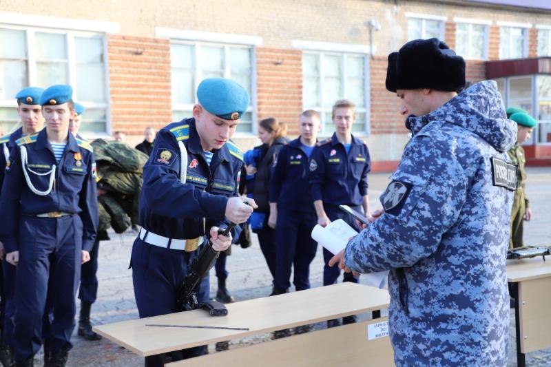 В Рязани сотрудники Росгвардии вошли в состав жюри  военно-патриотической игры, посвященной Михаилу Калашникову
