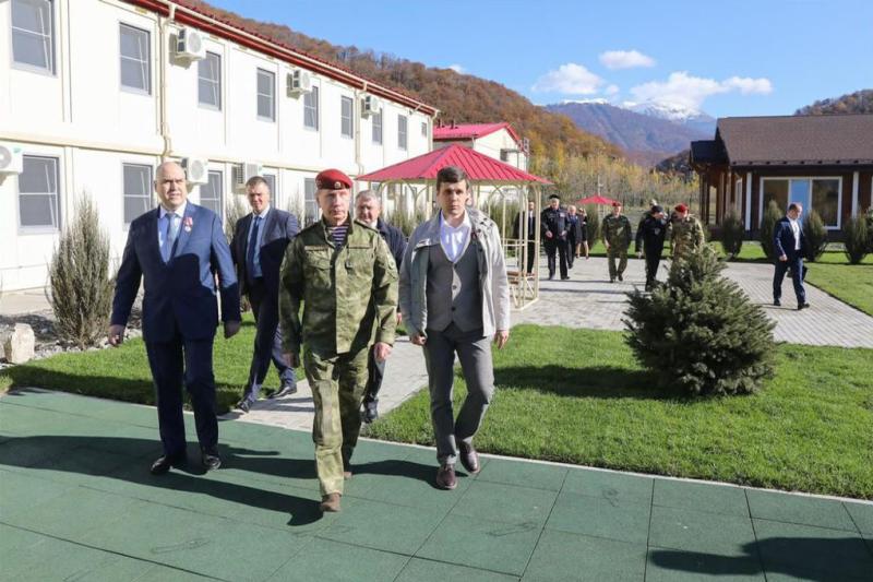 Генерал армии Виктор Золотов открыл новый пункт временной дислокации военнослужащих и сотрудников Росгвардии в Сочи