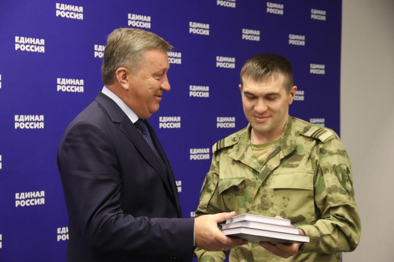Военнослужащий Росгвардии вошел в пятерку победителей «Диктанта Победы-2022»