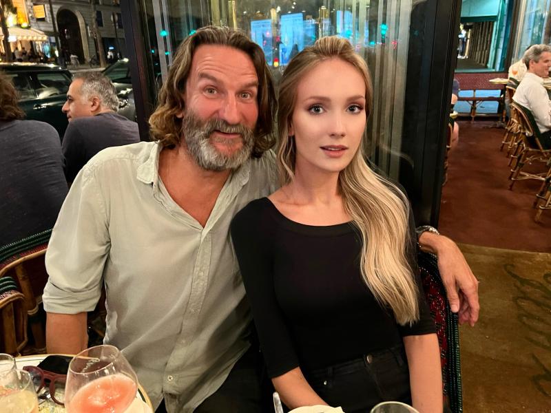 Арт проект художника Анастасии Щипановой “Eternal Life” поддержал французский писатель Фредерик Бегбедер