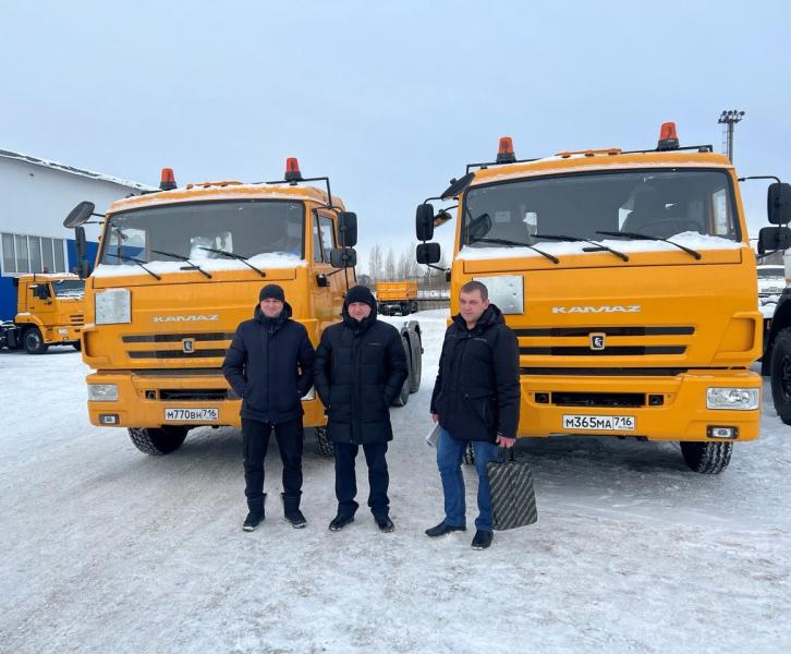 Автолизинг для строительства: тягачи КАМАЗ отправились в Татарстан