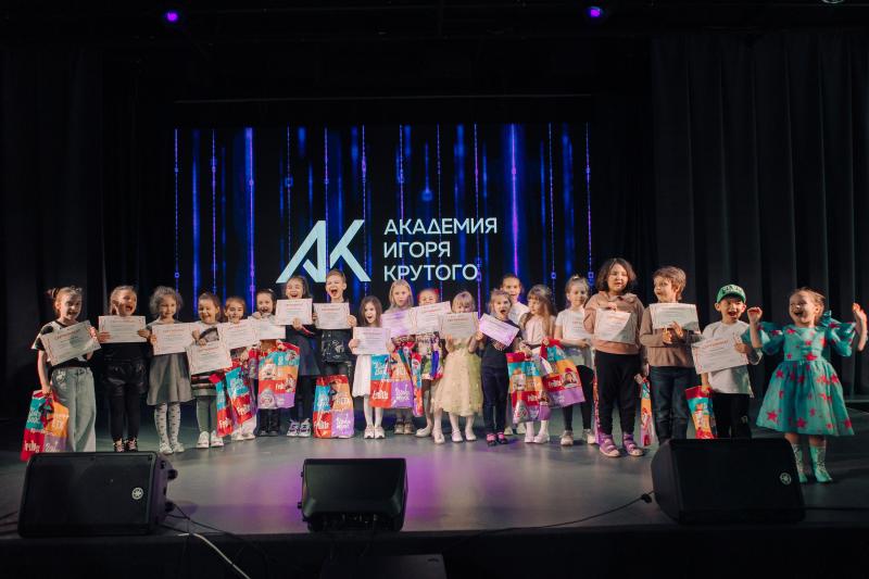 В Москве прошел ежегодный отчетный концерт студентов Академии Игоря Крутого