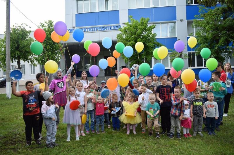 Игорь Маковский: забота о детях – вклад в будущее нашей страны
