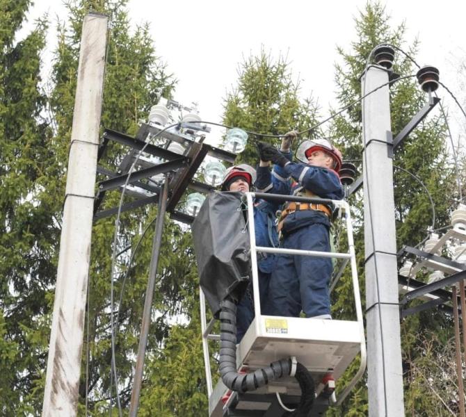 «Ивэнерго» оперативно восстанавливает нарушенное непогодой электроснабжение части жителей области
