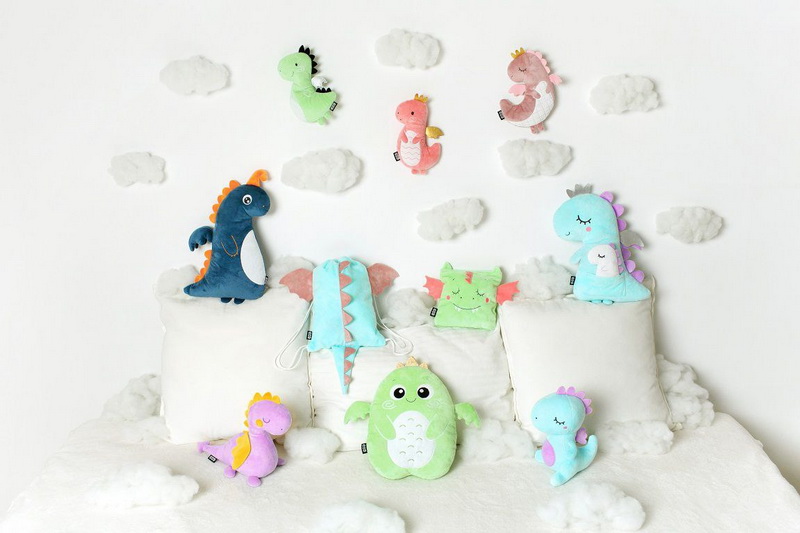 На выставке Мир детства фабрика игрушек из Новгородской области представит коллекцию мягких дракончиков