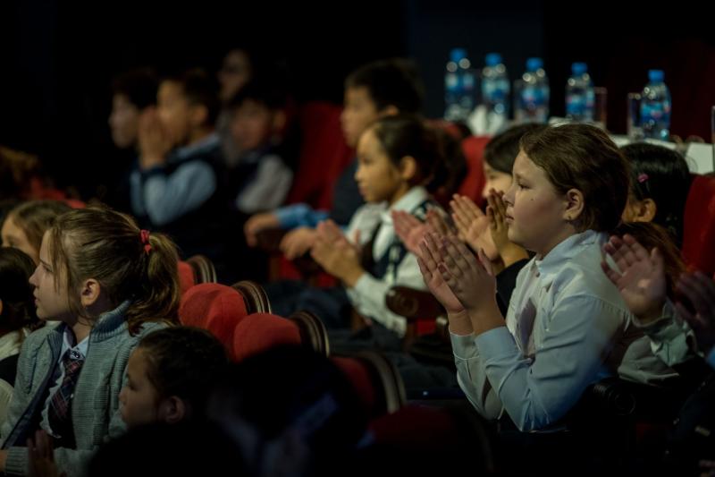 Министр культуры Бурятии Соелма Дагаева, Минкультуры Бурятии: "Победители Фестиваля-конкурса школьных театров «Алтан Баг» полетят в Москву" - Театр, Дети, Россия, Культура, 2023 -