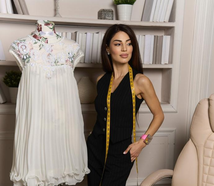 Дизайнер Элла Амирханян: главный тренд 2023 года — минимализм в одежде