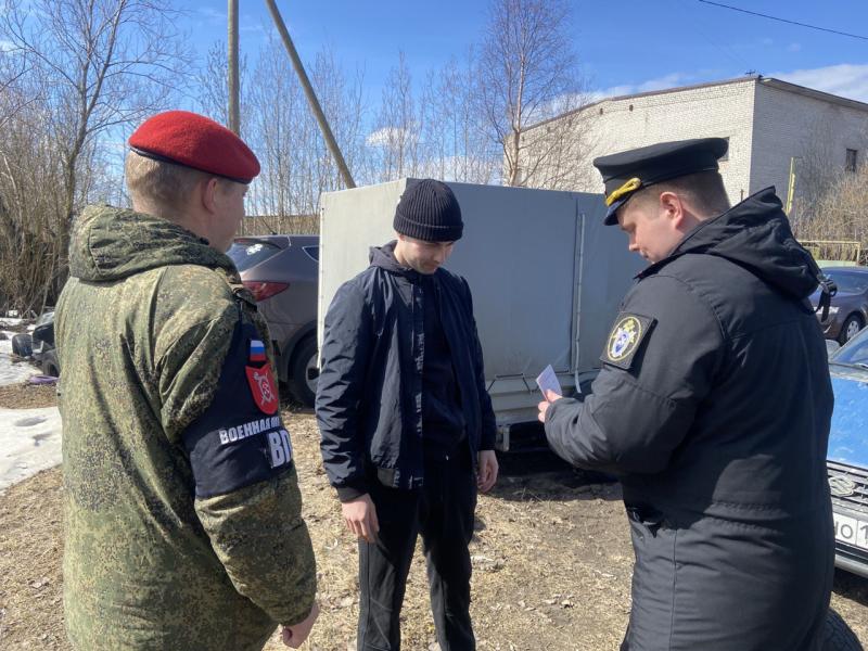 В г. Северодвинске продолжают ставить бывших мигрантов на воинский учет