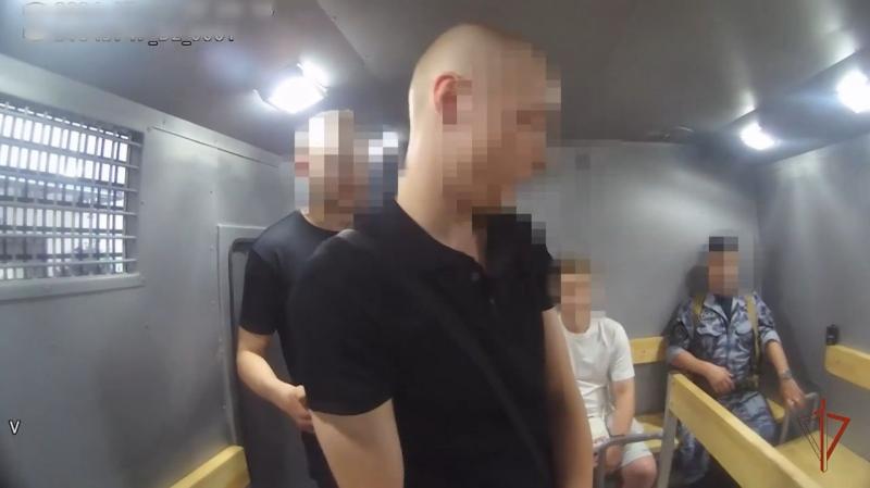 Сотрудники столичного ОМОН "Авангард" задержали мужчину с наркотиками