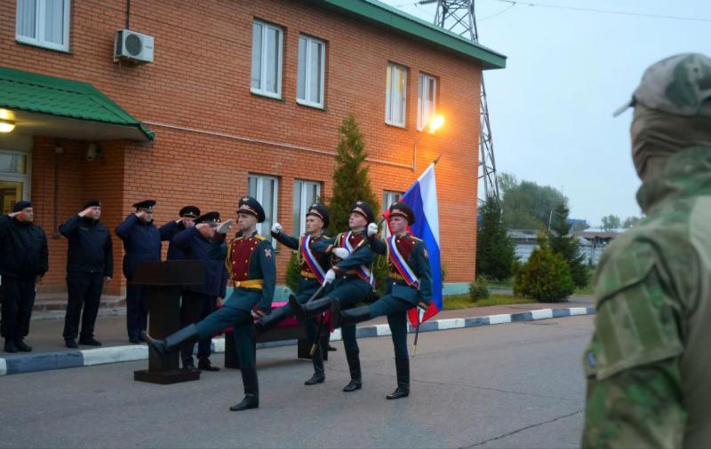 В Главном управлении Росгвардии по Московской области состоялась торжественная встреча сотрудников СОБР и ОМОН «Пересвет», выполнявших служебно-боевые задачи на территории Северо-Кавказского региона