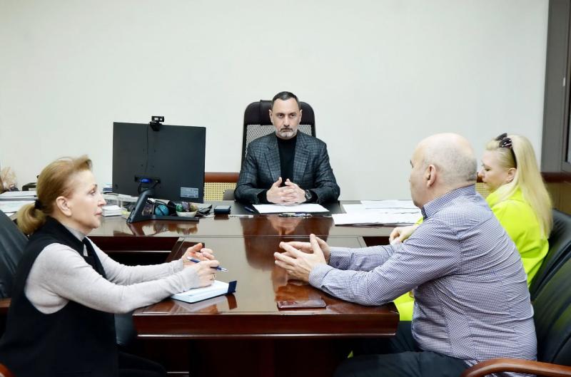 Депутат ЗСК Виктор Тепляков провёл приём граждан