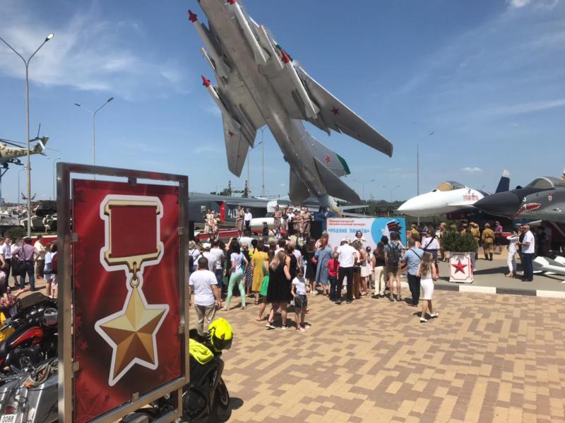 "Когда память о героях стала частью жизни": в съемках фильма в Каменске-Шахтинском приняли участие реконструкторы, поисковики и военные