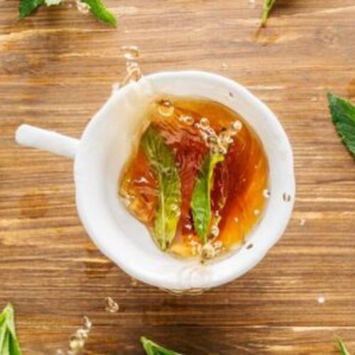 Зеленый чай против стресса: токсиколог Кутушов рассказал, как снизить кортизол с пользой для здоровья