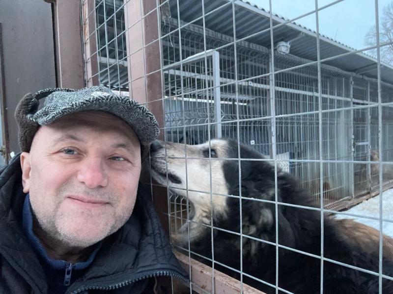 Сегодня член Ассоциации юристов России, кандидат наук Павел Иванов принимает поздравления