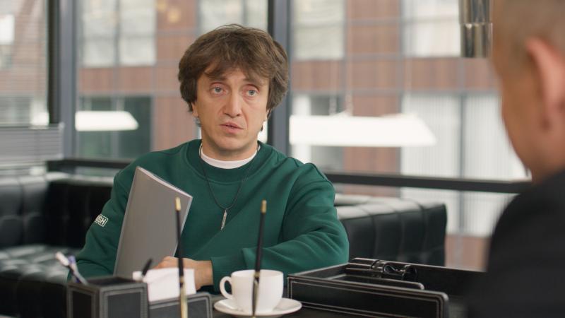 Денис Дорохов появится в новых сериях культового ситкома «САШАТАНЯ» на ТНТ