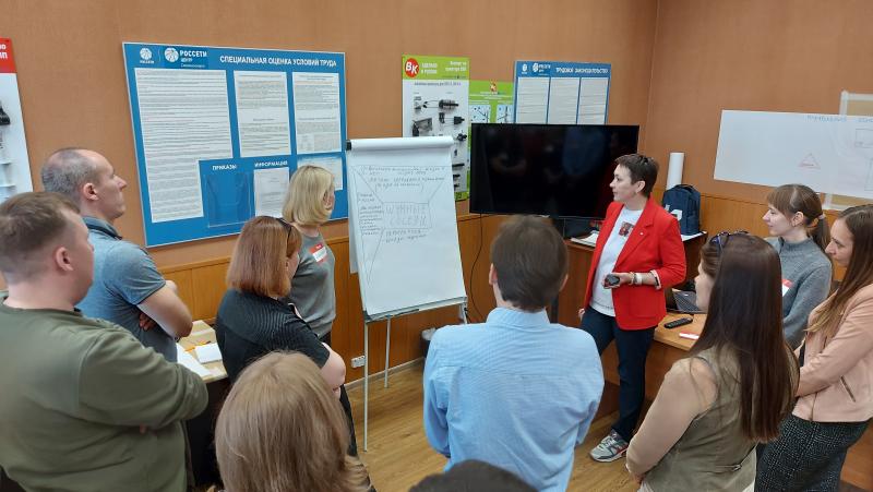 Сотрудники смоленского филиала «Россети Центр» освоили программу обучения по управлению конфликтами для кадрового резерва