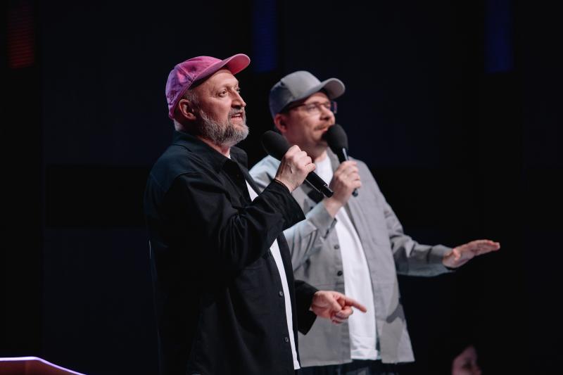 «Выключите им микрофоны!» Звёздные команды поссорились в шоу «Караоке Клаб» на ТНТ