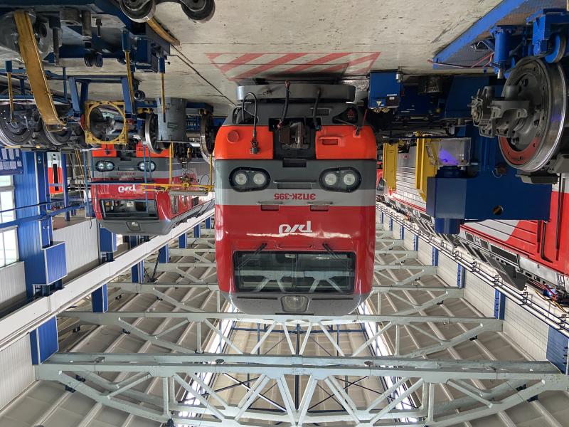 Сотрудники Московского филиала успешно прошли аттестацию на знание инструкций по ремонту колесных пар