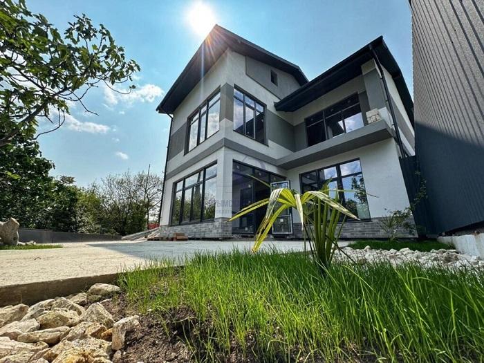 Как агентства недвижимости помогают оформить сделку?