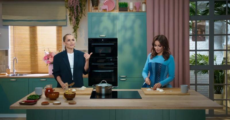 «Я приревновала мужа к Наталье Орейро и поняла, что у меня поехали мозги!»: Анна Хилькевич рассказала Анфисе Чеховой о своих отношениях в шоу «Вкусно с Анфисой Чеховой. Любовное настроение» на ТВ-3