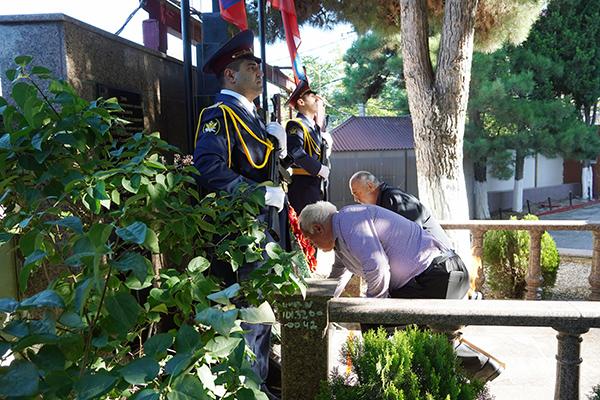 В УФСИН Дагестана почтили память сотрудников уголовно-исполнительной системы, погибших при исполнении служебного долга