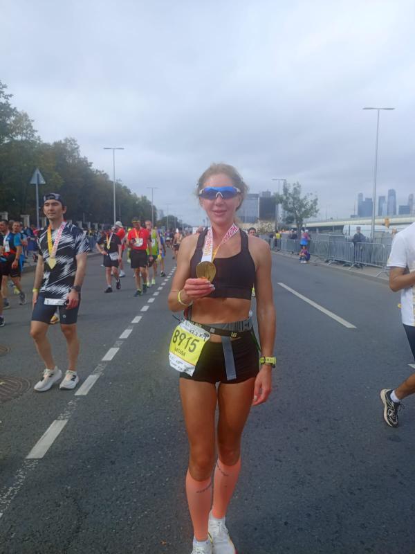 Сотрудница Клинского отдела вневедомственной охраны подмосковного главка Росгвардии приняла участие в «Московском марафоне»