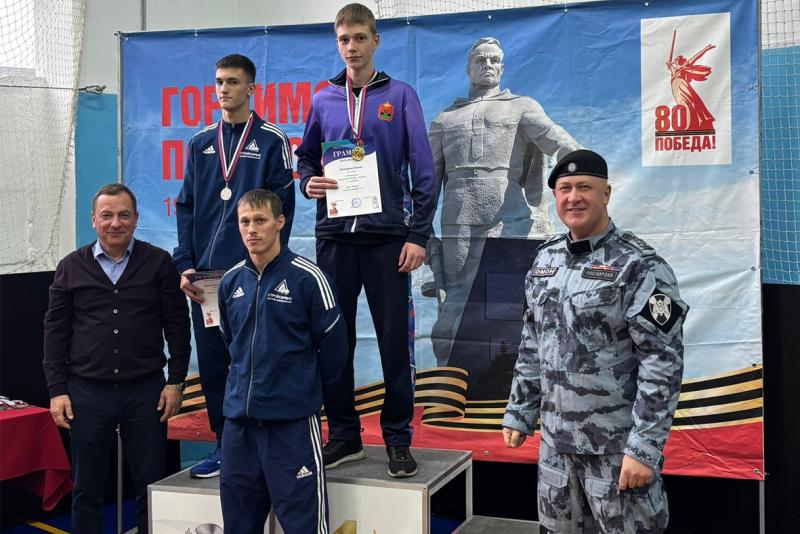 В Киселевске прошли Чемпионат и Первенство Кузбасса по муайтай, посвящённые памяти героя Росгвардии